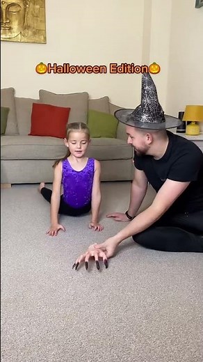 HALLOWEEN GYMNASTICS | DAD AND DAUGHTER | CONTORTION |LIFEWITHTHECORS