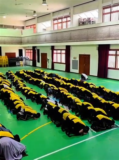 ޖަމާޢަތުގައި ނަމާދުކުރުން #thaajuddeenschool #ramazan1447