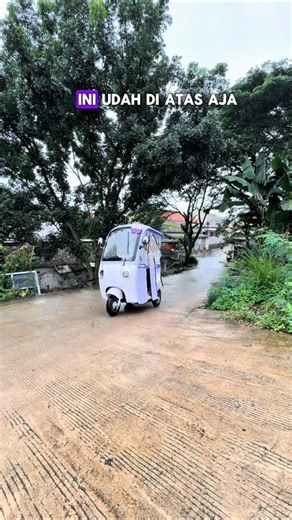 sepeda listrik 3 roda saige novus melewati tanjakan #sepedalistrik #selis #bajaj