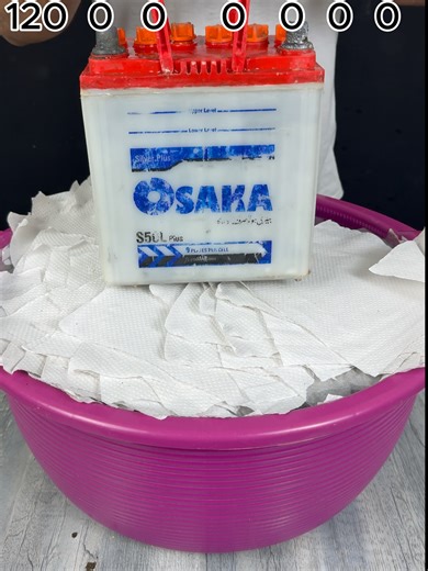TRY TO GUESS HOW MANY TISSUES PAPER WILL FLOAT? #experiment #asmr #satisfy #satisfyingvideos #satisfyingasmr #oddlysatisfiying #water #waterexperiment #asmrvideos #asmrsounds #asmrtiktoks #foruyou #forupage #treanding #trandingshort #unitedstates #unitedkindom #viralvideos #viralreeĺs #tissue #everything #buttery #tokri #halicoptershat #cooler