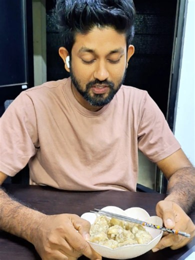බොසාටත් දුන්නා ඉතින්! #hotzy #food #dumplings #delicious #teriyaki