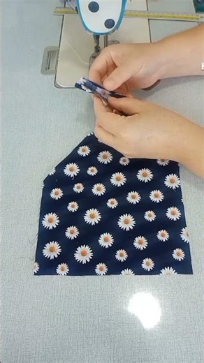 #sewing #diykeychain #coinpurse #sewingtips #fabricbag #diy #handmade