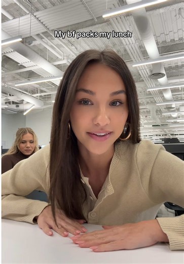 The weirdest combo of foods ever lol #bfpacksmylunch #corporatelife | boyfriend packs my lunch