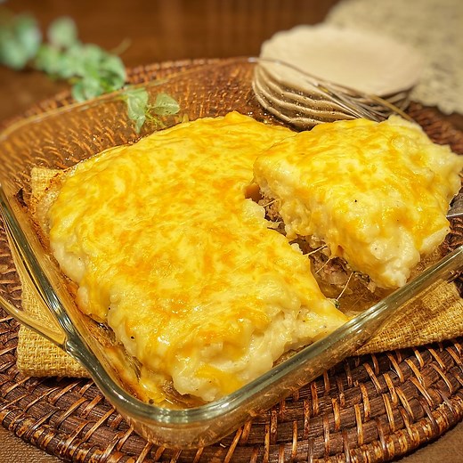 ひき肉とマッシュポテトとチーズの重ね焼き レシピ・作り方 | クラシル
