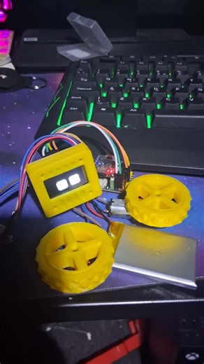 Working on a small moving robot, full code and tutorial to follow, #arduino #esp32 #diyrobot #robot