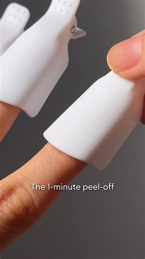 The nail saving gel-alternative! • Can be removed in 1 minute without acetone • Lasts 12 days • Vegan & up to 84% plant-based *𝘔𝘢𝘯𝘶𝘤𝘶𝘳𝘪𝘴𝘵, 𝘰𝘷𝘦𝘳 100𝘬 𝘙𝘦𝘷𝘪𝘦𝘸𝘴 | Manucurist