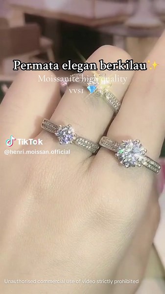 Moissanite VVS1: Koleksi Permata Elegan Berkilau
