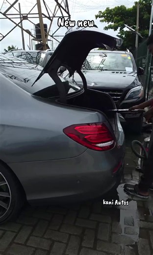 A new babe undergoing cleaning. The 2017 Mercedes-Benz E43 AMG.🔥🔥 This particular unit is fully loaded; 360° camera, park assist, Heads up display (Hud), pano, and many more. Full pictures and videos will be out soon. But you can beat everyone to it and send a DM or call now. 😎 And hey, JESUS LOVES YOU. #kani_autos #reels #cars #E43 #lagoscardealer