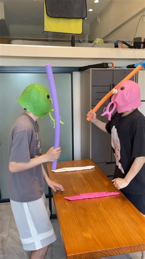 Call your friends to see the gopher fight videos #wednesdayevent #truestory #wednesdaynight @followers | Colin