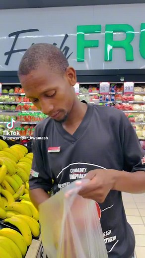 Trabajando en Spar: ¡Los mejores productos frescos!