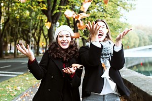 Best Women’s Fall Coats that Make Stylish Travel Jackets