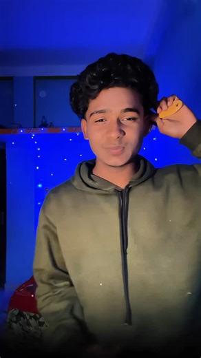 @creative_nassu on Instagram: "DAY 12/90 – Text Transition Tutorial ✨ Aisa smooth text transition tum bhi sirf phone se bana sakte ho 📱🔥 Save & follow for daily editing tricks 🚀 @creative_nassu . . . . #editingreels #capcutediting #reelstutorial #videoeditingtips #creativeindia"