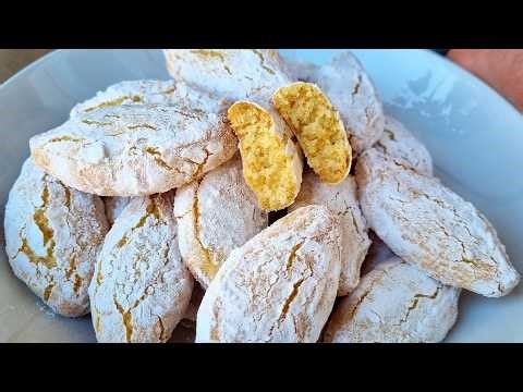 These Italian almond cookies are amazing (Ricciarelli)! They melt in your mouth
