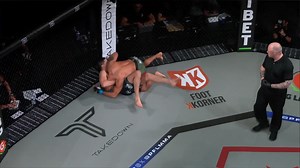 3.5K views · 81 reactions | Dan Hardy breaks down the first ever Von Flue choke in PFL history? (don't kill the social team in case our memory fails us) #PFLParis MAIN CARD 2:30pm ET  pfl.info/EUStream | PFL MMA | Facebook