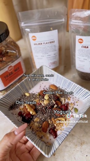 Energizing Trail Mix Breakfast: Chia, Flax Seeds & Yogurt