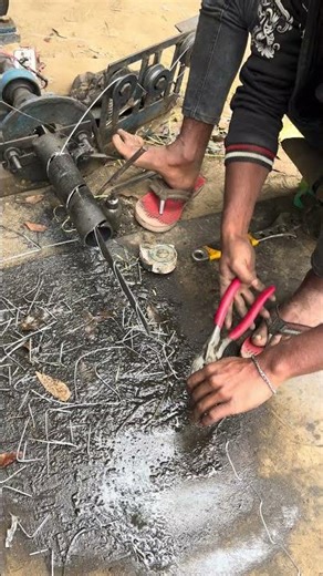 Made gi wire net #machine #wireworks #automobile #wirestraighteningcuttingmachine