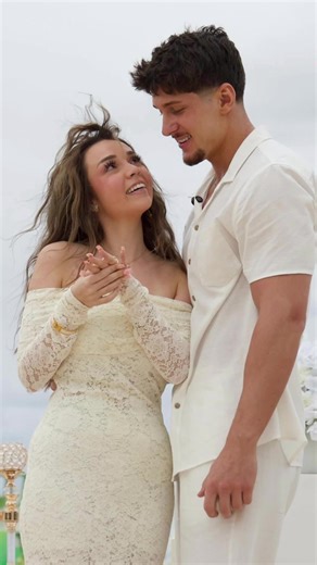 The Everyday Adventures of Jules: A Peek into Boring Life