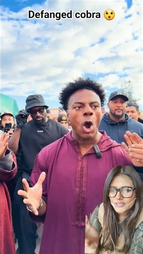 At least he didn't bite the cobra 🫦 🤣😂 #funny #squidgamchallenge #bloopers #prankkids #challenge