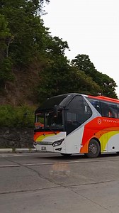 MINDANAO STAR 15813 Manufacturer: Xiamen Kinglong United Automotive Industry Co. Ltd. Model: Kinglong XMQ6125AY Engine: Yuchai YC6L330-42 Route: Davao city to Marbel via General Santos city 📍Tawal, Tagansule, Malalag, Davao del Sur #busvlogph #BusSpottingPH #buslifeph #mindanaobusspotter #busspotter #PhilippineBuses #busenthusiast #MBS #busspotting | MBS•Mindanao Bus Spotter