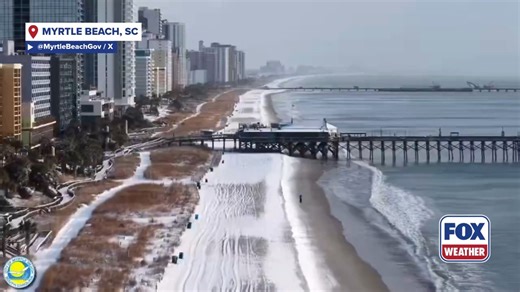 ❄️🏖️SCENIC SNOW ON THE BEACH: The city of Myrtle Beach, North Carolina, was transformed into a winter paradise as the fresh weekend snowfall created beautiful views on Sunday. #SouthCarolina #MyrtleBeachSC #beach #snow #outdoors #winter #FoxWeather | FOX Weather
