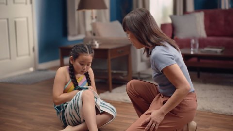 Nexcare Steri-Strip Wound Closure Strips (Butterfly Closures) 1/2" x 4", 18 Count, Sterile Hypoallergenic Adhesive Closures for Small Cuts and Wounds