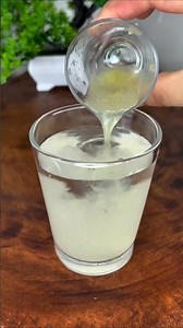 Mix lemon with baking soda #tips #redditstories #tips101 #like #recipe #howtomakechocolateathome