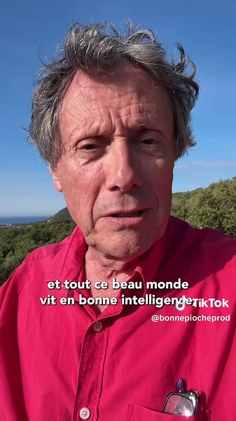 INÉDIT I J’IRAI DORMIR CHEZ VOUS - MAURICE Rendez-vous le vendredi 29 mai à 21h10 sur @RMC Découverte (canal 24 de la TNT) pour découvrir cet épisode inédit ! #antoinedemaximy #voyage #maurice #ilemaurice #onregardequoi