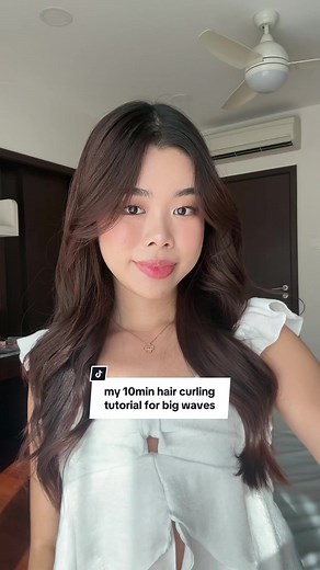 Detailed 10-Minute Hair Curling Tutorial for Big Waves