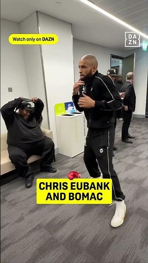 Chris Eubank Jr. getting some reps in with BoMac watching 🥊 #shorts
