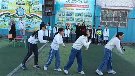 3.1K views · 33 reactions | • From our school lab to brighter futures—welcome to our Science Broadcast!" 離懶‍Led by Mr. Ahmed El-Metwally | العلاقات العامة لمدرسة نبيه محمود شتا الرسمية للغات بالكردي | Facebook