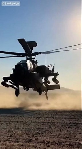AH-64 Apache Helicopter Spins Rotors in Live Military Exercise – Desert Footage