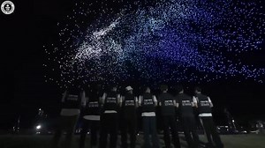 10,000 drones controlled by a single computer! Recently, Shenzhen, China, made headlines by setting two Guinness World Records with a spectacular drone show featuring 10,197 drones, controlled simultaneously by a single laptop. Whenever I see a drone show like this, I can’t help but wonder: what would people from hundreds of years ago think if they witnessed such a spectacle in the sky? https://www.youtube.com/@Global5GEvolution click #subscribe #drones #drone #dronephotography #dronevideo #dron