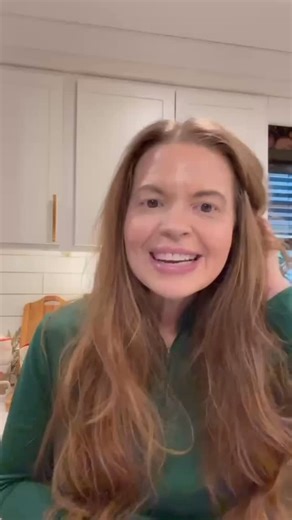 Olivia Hill • Expert Nutrition Coach on Instagram: "January 1st hits and everyone’s making resolutions on the fly. No plan. No clarity. Just vibes and motivation. By January 15th? Back to old patterns. These final days of the year determine whether 2026 starts with momentum or chaos. 1 Kings 8:61 Let your heart therefore be wholly true to the Lord our God. LivHillNutrition.net #fatlosstips #gym #weightlossjourney"