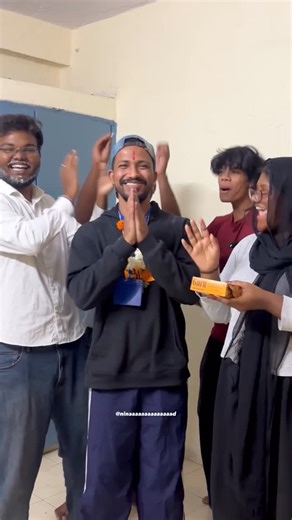 Ninad Sawant on Instagram: "Arre Aai, thamb na zara… lokanna Navneet 21 MLQs Set baddal sangaycha aahe! 📖✨ Comment karo “Link” aur mai tumhe Navneet Study Perks Contest ka link bhej duga 🔗 How to participate in the Study Perks Contest: 1️⃣ Nearest bookstore se 21 MLQs Set kharido 2️⃣ Book ke peeche diya gaya QR code scan karo 3️⃣ Register / Login karo 4️⃣ Book ke andar diya hua Access Code enter karo 5️⃣ Maximum codes redeem karo — jitne zyada codes, utne zyada chances to win a Scholarship ya 