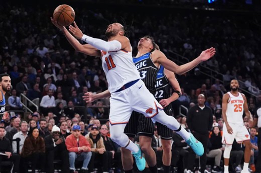 Jalen Brunson exits MSG with walking boot, crutches after rolling ankle in Knicks nightmare