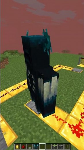 Minecraft Warden Trap...🤯 (Smallest Violin) #minecraft #shorts