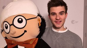 Herzkino im ZDF verpasst? Dann hier entlang zu "Zu früh geträumt" in die Mediathek: http://ly.zdf.de/RyXw/ Teil drei steht übrigens auch schon vorab online: http://ly.zdf.de/RquQ/ | ZDF