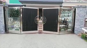 Trackless Folding Gate ❤️ Let's make your house gate 🏡 different from the others. #BPSTEEL | BP Steel