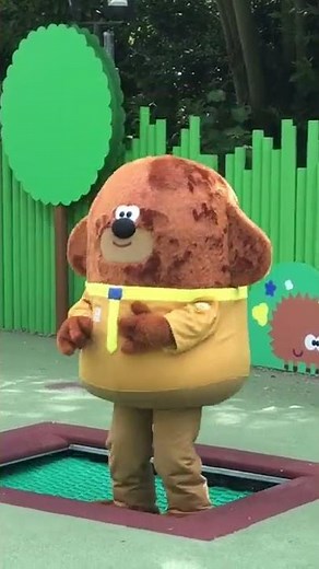Hey Duggee at CBeebies Land Alton Towers Theme Park - Merlin Attractions #Shorts