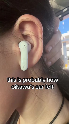 Oikawa's Ear Incident Explained in Haikyuu Dance Animation