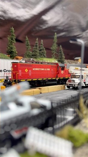HO Scale M&E GP7u #23 Shunting #nj #hoscale #modeltrains #njtransit #train #railway #railroad #model
