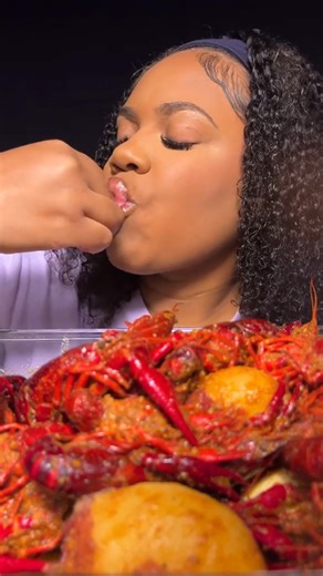 Let’s eat a spicy crawfish seafood boil with corn, eggs and potatoes this might take awhile I need some help 😋 ultimate seafood boil seafood boil mukbang Cajun seafood boil garlic butter seafood boil king crab legs boil shrimp & lobster boil spicy seafood boil buttery garlic seafood crab legs & shrimp feast seafood boil with eggs lemon butter seafood boil seafood platter feast seafood boil recipe seafood boil challenge boil & butter dip crab leg crack seafood dipping sauce ASMR #asmrsounds #asm