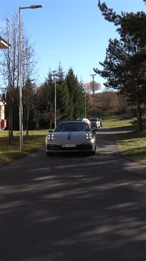 „Keď príde Lil Hubky, niečo sa deje!“ 💥 Deviataci, Burza informácií 2025 je tu! Zisti, čo ponúka Kampus – škola, kde to fakt žije. 🔥 📅 13. november 📍 Športová hala, Stará Ľubovňa Vidíme sa tam! 💙 | Stredoškolský Kampus Stará Ľubovňa