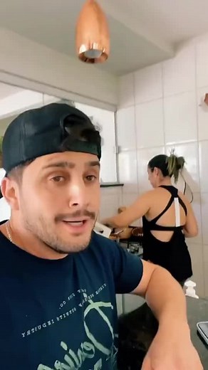 Os vídeos de RADIO TIK TOK 🎶🎧 (@radio..tiktok....brazil) com som original - RADIO TIK TOK 🎶🎧