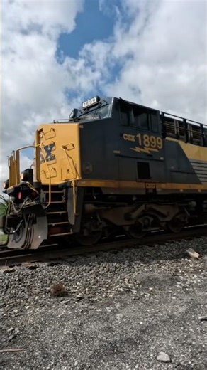 CSX 1899 Pere Marquette Heritage Unit on CSX I018 from Tiffin, Ohio 5/9/2026 #csx #train #shorts #ns