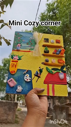 “Mini art studio made with love 🖌️””#craftreels #artreels #instaart #diycraft #creativeart #craft