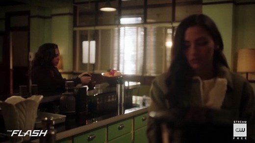 The Flash 7x02 The Speed of Thought - clip from Season 7 Episode 2