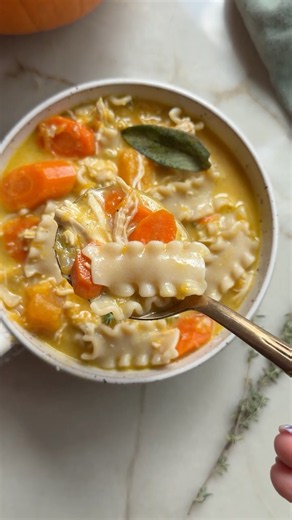 Pumpkin Chicken Noodle Soup #easyrecipe
