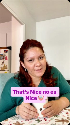 Virginia | Codigos Culturales Anglosajones on Instagram: "Sara strikes again. Pero esta vez traduciendo comunicación 💀 Tres años. Tres años pensando que “that’s nice” era genuino. Hasta que Sara me explicó el código. Yo le cuento: “No entiendo, le dije mi idea y me dijo ‘that’s nice’ pero después se fue toda rara” Sara: “Ay no...” Yo: “¿Qué?” Sara: “That’s nice no es un cumplido. Significa no me interesa pero soy educada” 💀 Y ahí empezó la traducción completa. Me tomó 3 años tener esta convers