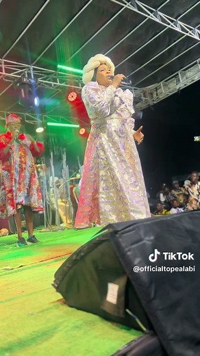 Mimo Loluwa: Tope Alabi's Soulful Worship